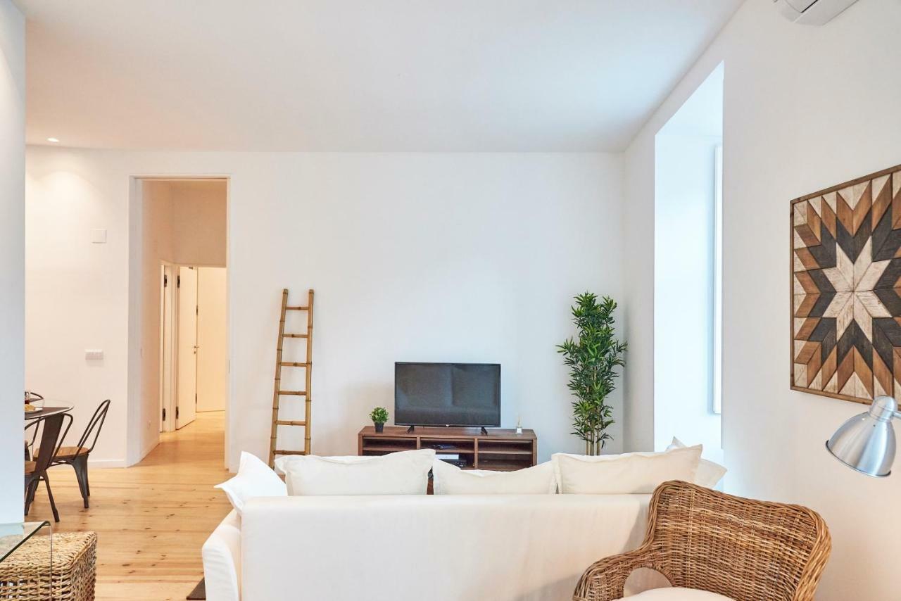 Modern Apartment Calcada Sao Francisco II Lisbon Bagian luar foto