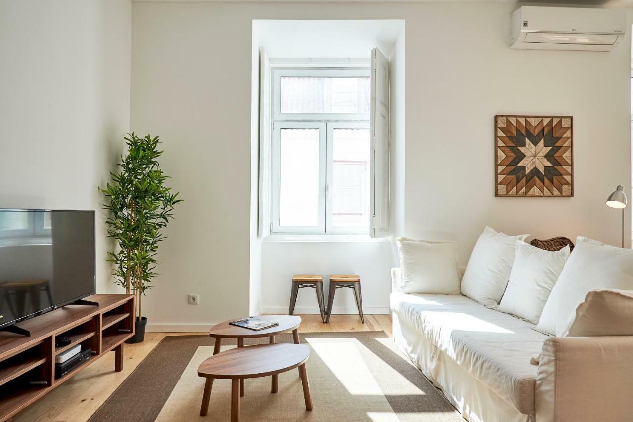 Modern Apartment Calcada Sao Francisco II Lisbon Bagian luar foto