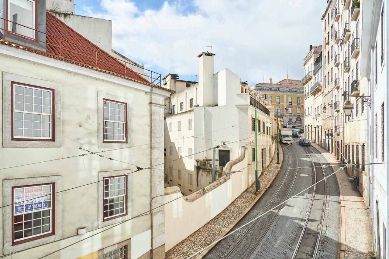 Modern Apartment Calcada Sao Francisco II Lisbon Bagian luar foto